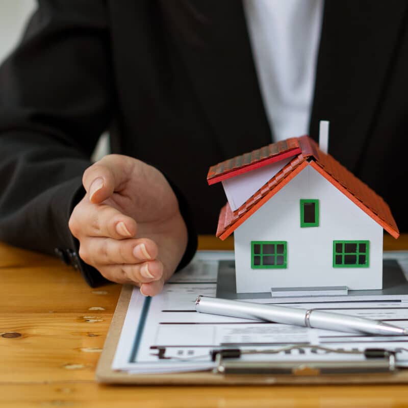 real estate investor wholesaler